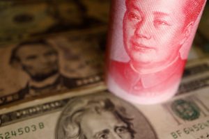 Chinese Yuan Close to 15-Year Low After Fed Rate Hike