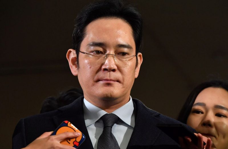 Samsung Heir Made Chairman a Year After Jail Release