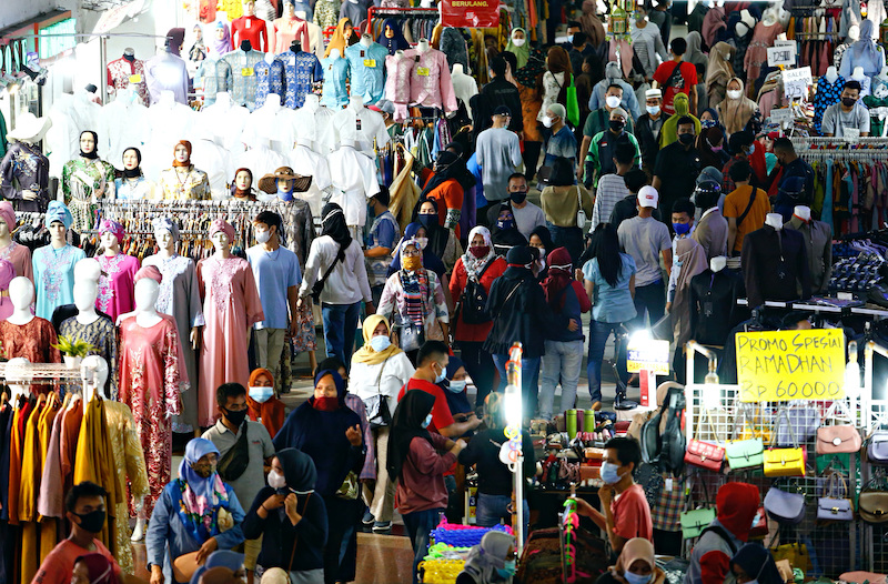 Inflation rose by nearly 6% in Indonesia in September, government officials said.