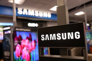 Samsung Electronics Suffers 69% Fourth Quarter Profit Plunge