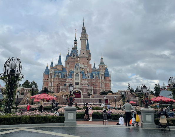 Shanghai Disneyland Hit by Covid, Foxconn Quadruples Pay
