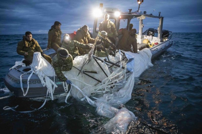 US Navy personnel recover the Chinese spy balloon shot down off Myrtle Beach, South Carolina, February 5, 2023.