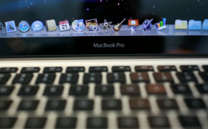 Apple in Negotiations to Manufacture MacBooks in Thailand