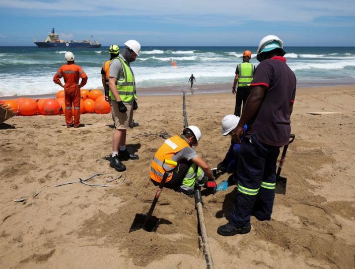 US Seeks Review, Changes to Undersea Telecom Cable Rules