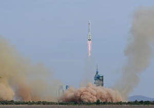 China’s Shenzhou-16 Rocket Takes Astronauts up to Space Station
