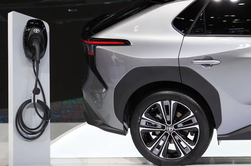 A Toyota EV car is seen at the Bangkok International Motor Show in Bangkok, Thailand, on March 30, 2022. Photo: Reuters