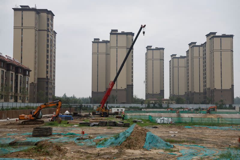 Country Garden Warns of ‘Severe’ Tests in China Property Market