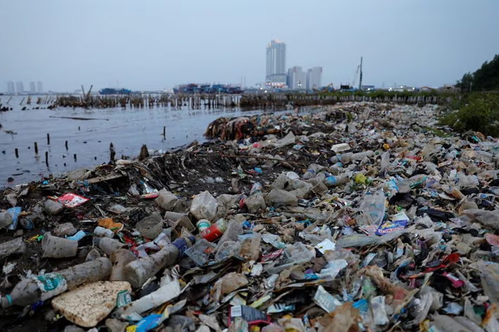 Saudi, Oil Producing States Block Hopes for UN Plastics Treaty
