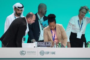 World Backs COP28 Deal to Reduce Use of Fossil Fuels