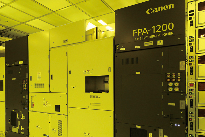 Canon's nanoimprint lithography machine FPA-1200NZ2C