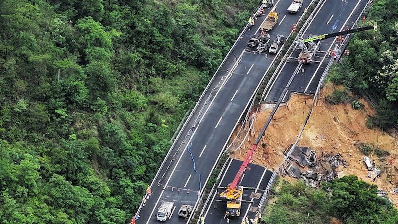 Dozens Killed in Highway Collapse in Southern China: State Media