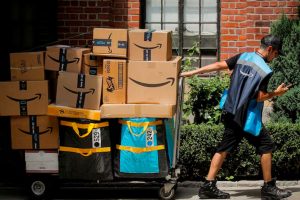 Amazon to Take on Temu, Shein With China-Linked Discount Store