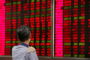 Nikkei Drops as Yen Jumps, Energy Stocks Drag on Hang Seng