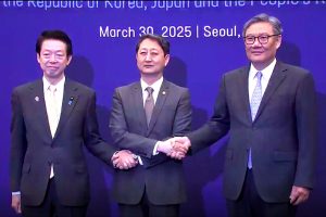 China, Japan, South Korea Boost Trade Ties, as US Tariffs Loom