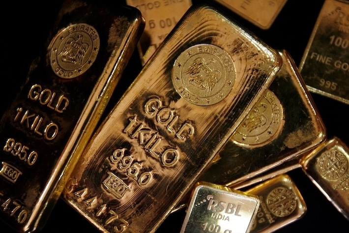 Gold Nears $4,000 an Oz on Trade Tension, Economic Uncertainty