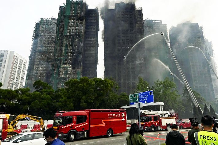 Toll Rises, But Hundreds Still Missing in Deadly Hong Kong Blaze