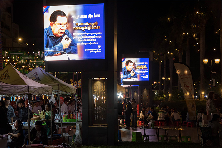 Uneasy Calm as New Ceasefire Ends Thai-Cambodian Border War